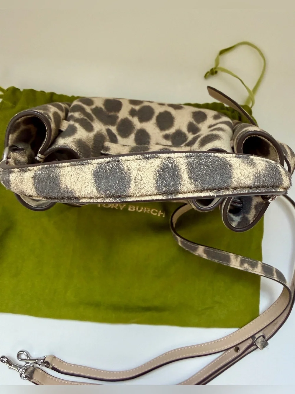NWOT Tory Burch Mini Romy Suede Bucket Bag – Cheetah Leopard Print Crossbody